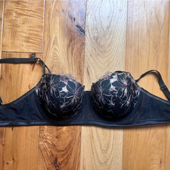 Intimissimi 34DD bra a touch of light bra - Picture 2 of 4